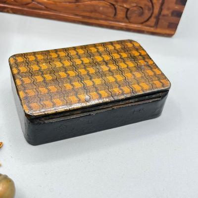 LOT 46: Decorative Mirrored Box w/ Vintage Items - Travel Clocks and More