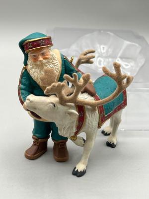 LOT 48: Hallmark Christmas Santa Claus Ornaments