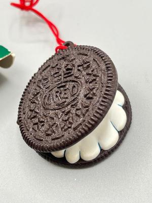 LOT 49: Ghristmas Ornaments -Hallmarks Keepsakes