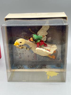 LOT 49: Ghristmas Ornaments -Hallmarks Keepsakes