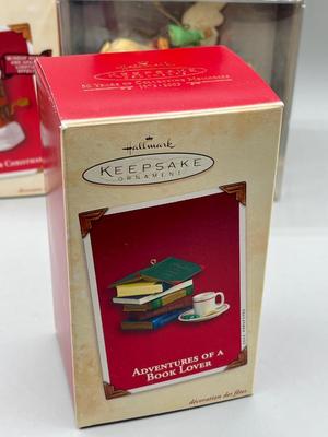 LOT 49: Ghristmas Ornaments -Hallmarks Keepsakes