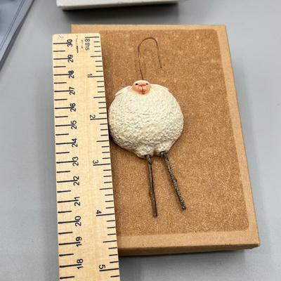 LOT 50: Vintage Plastic Santas + Christmas Ornaments