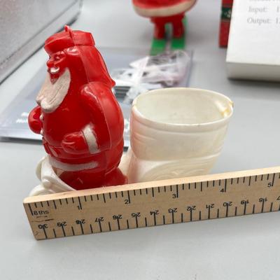 LOT 50: Vintage Plastic Santas + Christmas Ornaments