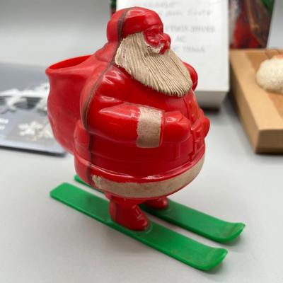 LOT 50: Vintage Plastic Santas + Christmas Ornaments