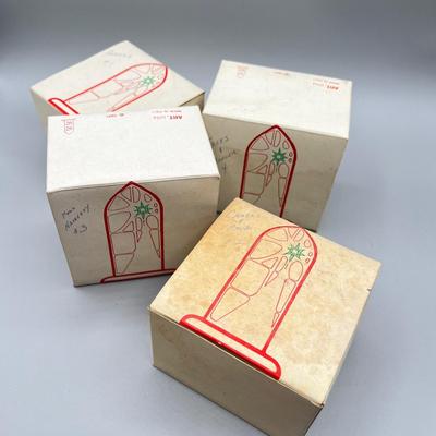 LOT 51: Assorted Christmas Ornaments