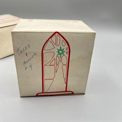 LOT 51: Assorted Christmas Ornaments