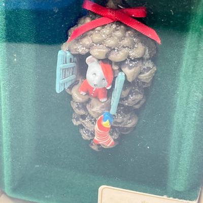 LOT 52: Vintage Hallmark Christmas Ornaments