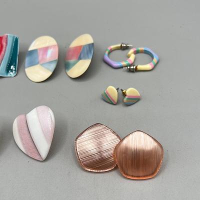 LOT 54: Retro Pierced Earrings