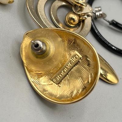 LOT 59: Vintage Black and Gold Themed Pierced Earring Collection - Marvella and More