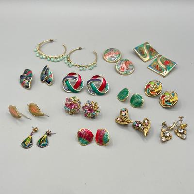 LOT 61: Vintage Pierced and Screwback Earring Collection
