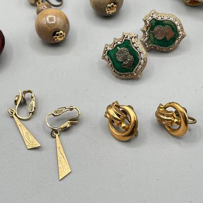 LOT 64: Vintage Clip On Earring Lot - Marvella and More
