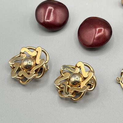 LOT 64: Vintage Clip On Earring Lot - Marvella and More