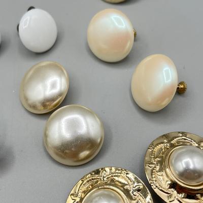 LOT 65: Pretty Screwback and Clip On Earring Collection