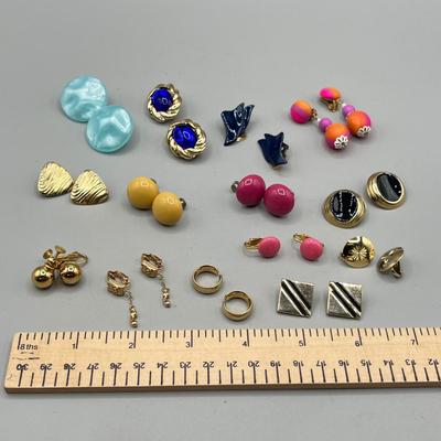 LOT 67: Bright Retro Screwback and Clip On Earring Collection
