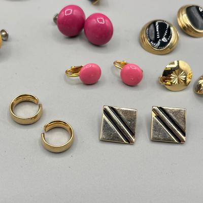 LOT 67: Bright Retro Screwback and Clip On Earring Collection