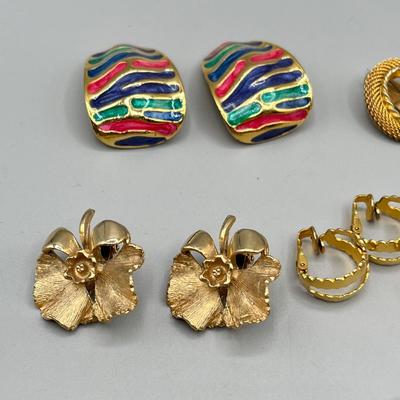 LOT 68: Vintage Gold Toned Earrings - Monet and More