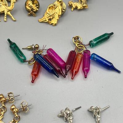 LOT 72: Happy Holidays! Adorable Holiday Themed Earring Collection - 925 Angels and More