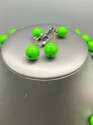 LOT 75: Vintage Jewelry Sets