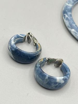 LOT 75: Vintage Jewelry Sets