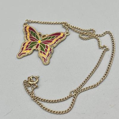 LOT 78: Beautiful Costume Necklace Collection