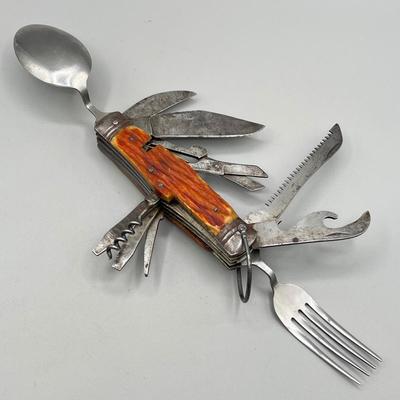 LOT 83: Vintage Pocket Knife Collection