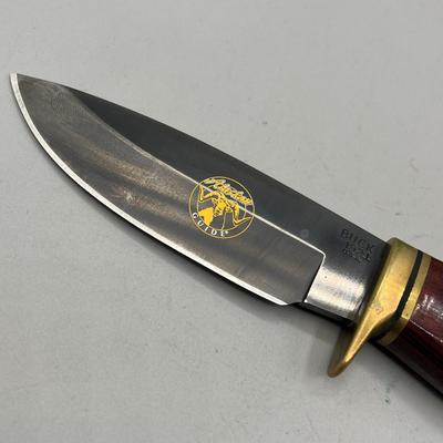 LOT 86: Wooden Handle Fixed Blade Knife Collection