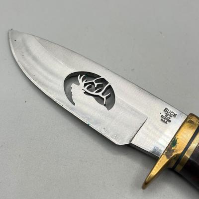 LOT 86: Wooden Handle Fixed Blade Knife Collection