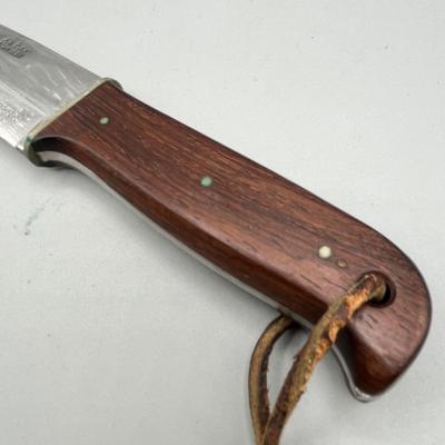 LOT 86: Wooden Handle Fixed Blade Knife Collection