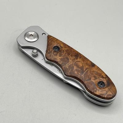 LOT 87: Pocket Knife Collection -Kershaw, Buck and More