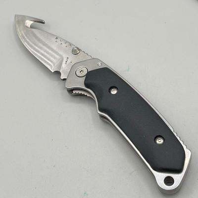 LOT 87: Pocket Knife Collection -Kershaw, Buck and More