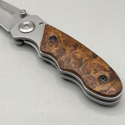 LOT 87: Pocket Knife Collection -Kershaw, Buck and More