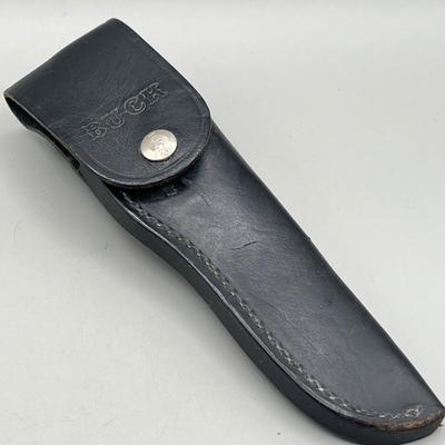 LOT 88: Vintage Fixed Blade Knife Collection - Buck and More