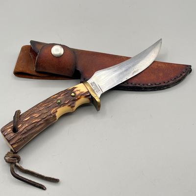 LOT 93: Fixed Blade Knife Collection - Schrade and More