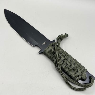 LOT 94: Fixed Blade Knife Collection
