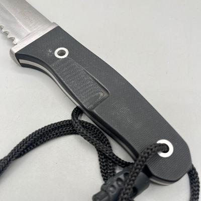 LOT 94: Fixed Blade Knife Collection