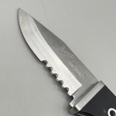 LOT 94: Fixed Blade Knife Collection