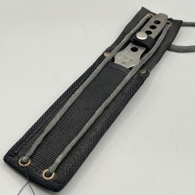 LOT 94: Fixed Blade Knife Collection