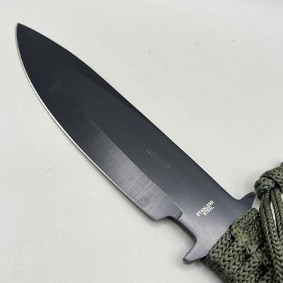 LOT 94: Fixed Blade Knife Collection