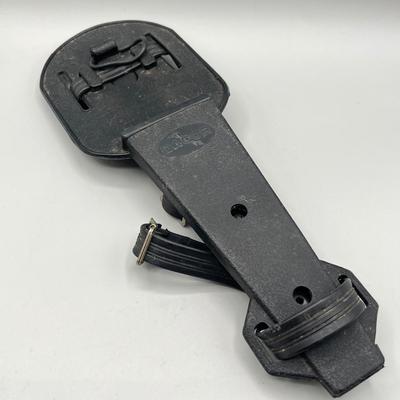 LOT 94: Fixed Blade Knife Collection