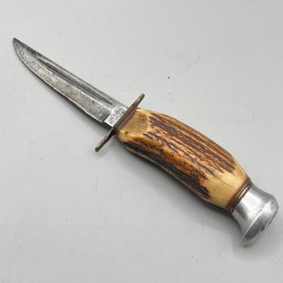 LOT 96: Vintage Fixed Blade Knives - Beta, L. Herder & Son and More
