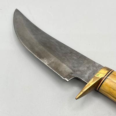 LOT 96: Vintage Fixed Blade Knives - Beta, L. Herder & Son and More