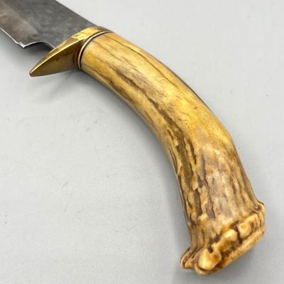 LOT 96: Vintage Fixed Blade Knives - Beta, L. Herder & Son and More