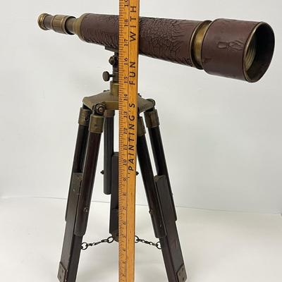 LOT 98: Vintage / Antique Nautical Telescope