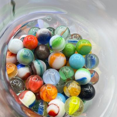 LOT 99: Vintage Marble Collection in Limited Edition Princess Diana Purple Glass Vase