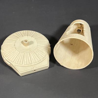 LOT 226: Vintage Star Wars Toys - Millenium Falcon, Tie Fighter and More - For Parts / Repair