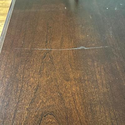 Thomasville Vanity W/ Flip Top Mirror and Matching Stool (B3-RG)