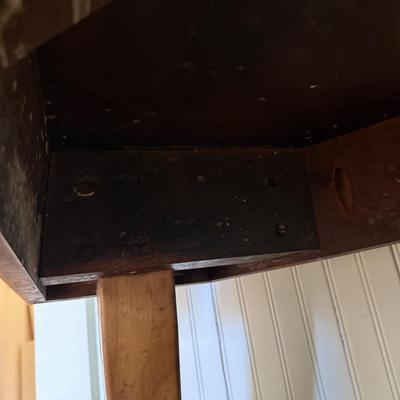 MCM Diamond Shaped Unique Table (P-MG)