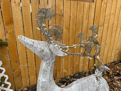 REINDEER PRE-LIT SILVER MESH & METAL OUTDOOR CHRISTMAS DECORATION