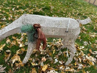 REINDEER PRE-LIT SILVER MESH & METAL OUTDOOR CHRISTMAS DECORATION