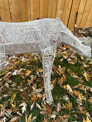 REINDEER PRE-LIT SILVER MESH & METAL OUTDOOR CHRISTMAS DECORATION